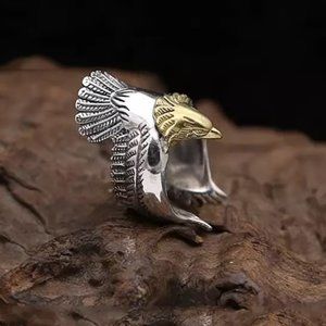 Unisex Gold & Silver Bald Eagle US Freedom Wings Statement Ring NEW